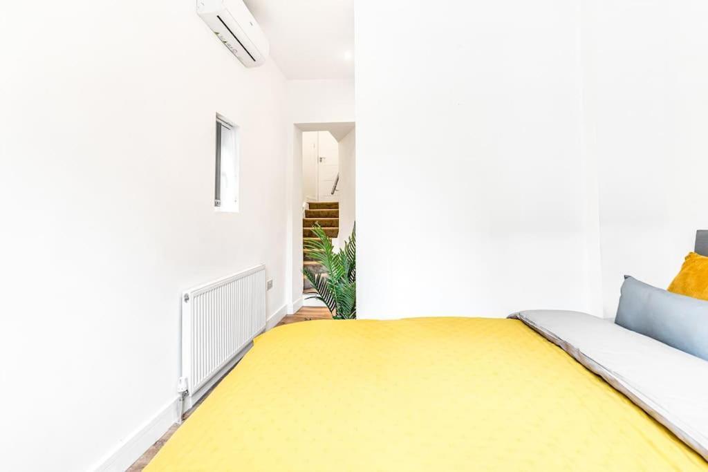 Apartament Lux Kensington 2br With Ac - Sleeps Up To 9 *